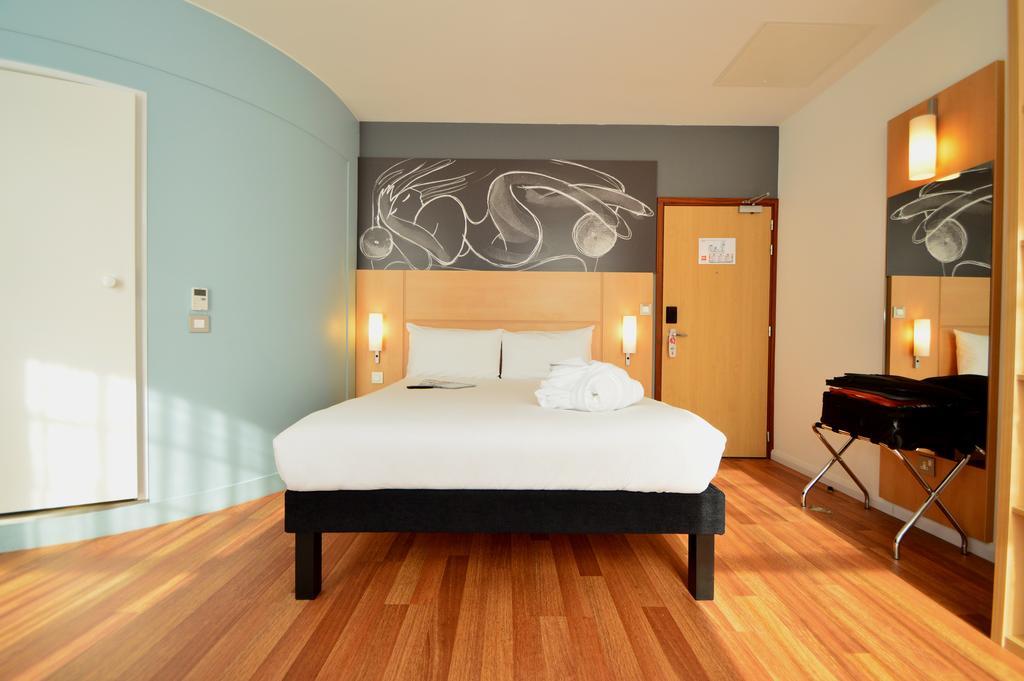 Hotel Ibis Edinburgh Centre South Bridge - Royal Mile Esterno foto