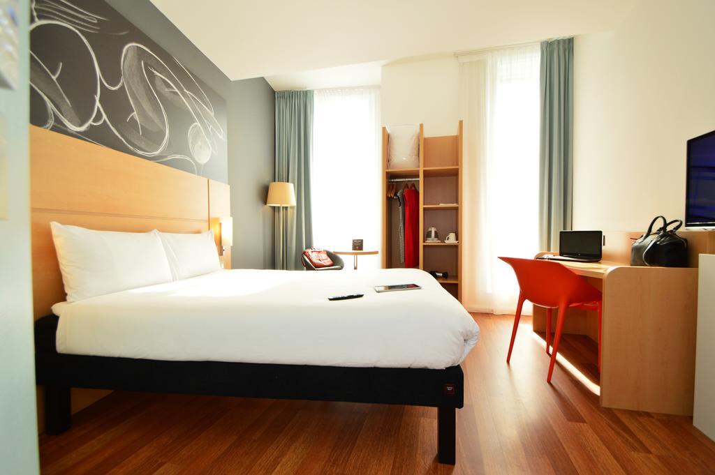 Hotel Ibis Edinburgh Centre South Bridge - Royal Mile Esterno foto