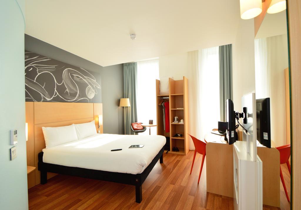Hotel Ibis Edinburgh Centre South Bridge - Royal Mile Esterno foto