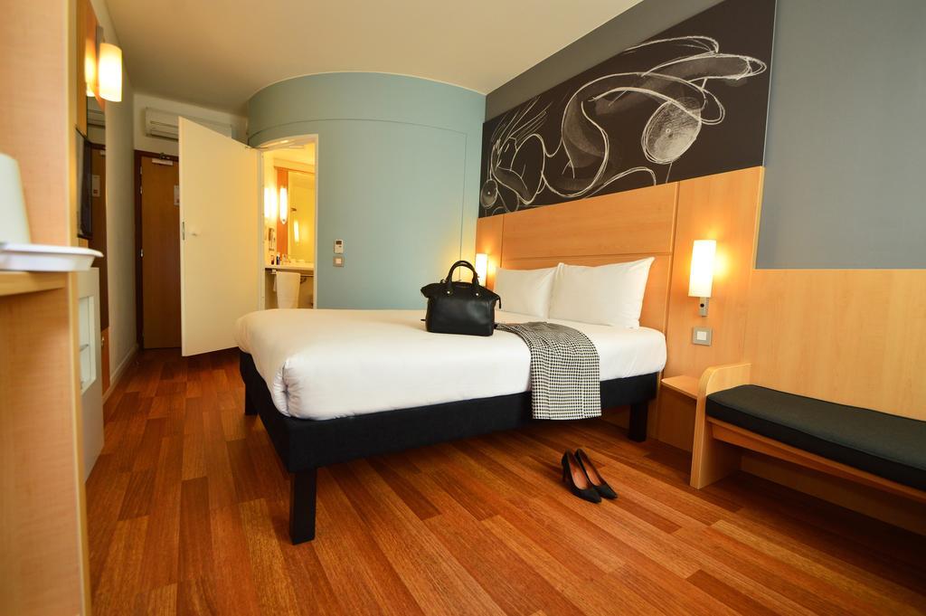 Hotel Ibis Edinburgh Centre South Bridge - Royal Mile Esterno foto